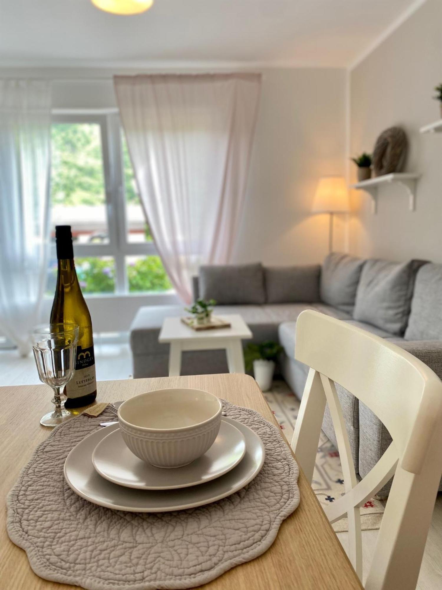 Neu: Ferienwohnung Zum Nussbaum - Landhausstil & Moseltalblick Traben-Trarbach Esterno foto